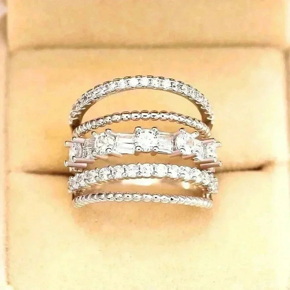 Jewelry - Gorgeous 14k White Gold Over Silver Diamond Ring
